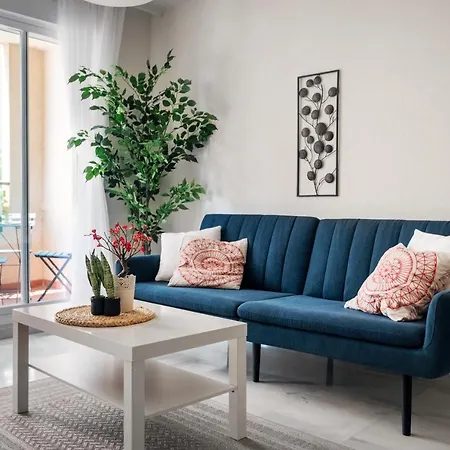 El Coloso, Cosy And Stylish Near The Appartement *